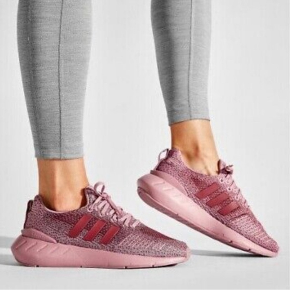 Adidas Swift Run 22 Mauve Sneakers